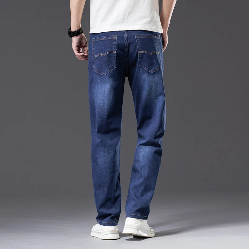 Men's Loose-Fit Denim Jeans with Zipper Fly and Classic Straight-Leg Design for Everyday Casual Wear